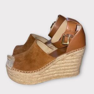 Marc Fisher Tan Suede Wedges